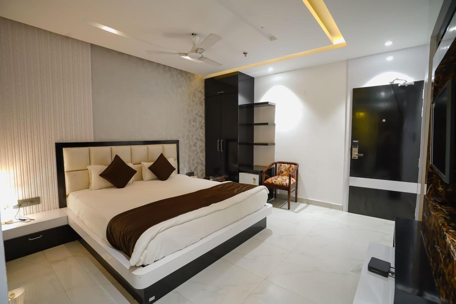 Royal Bliss Hotell Patna  Eksteriør bilde
